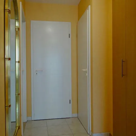 Holiday Cottages Blankenberge Apartment